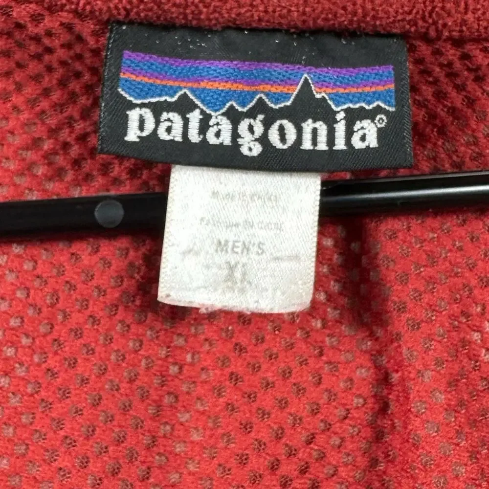 Vintage Men’s Patagonia Primo Jacket in Red Size XL